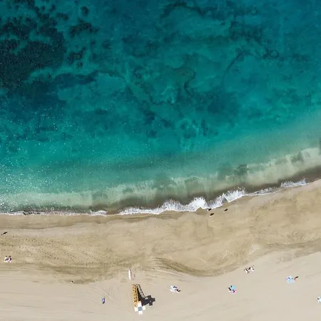 106 Sunshine Beach By Sunkeyrents *